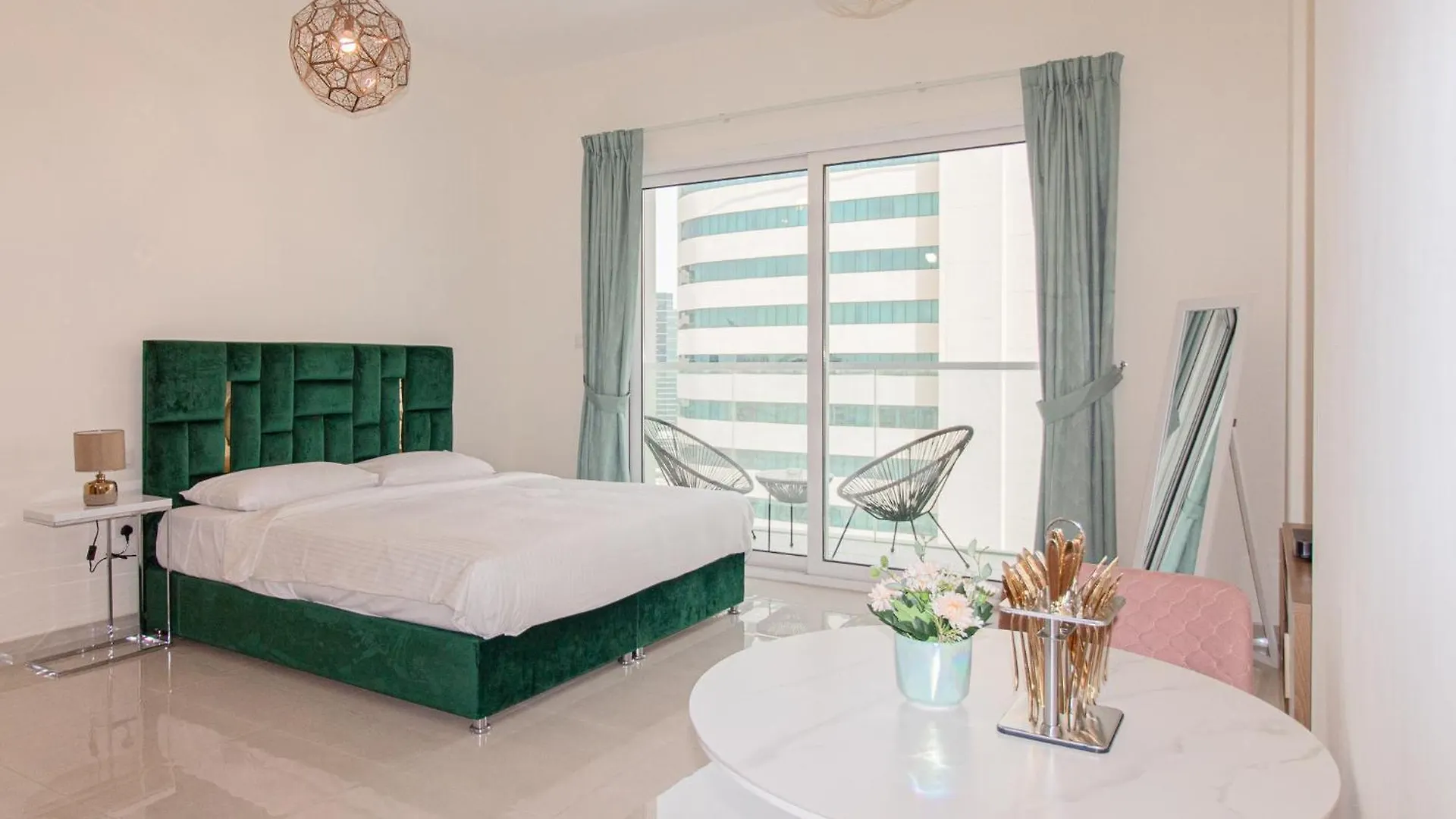 Chic Studio Getaway In Ag Tower- Business Bay Apartment Dubai